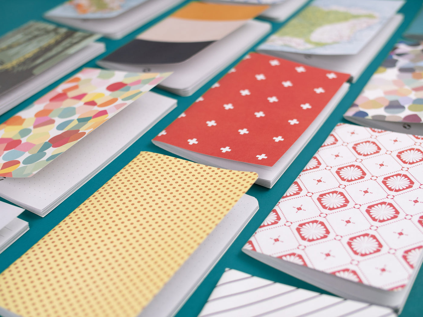 Bulrushed Notebooks: Polka Dot (Dot-Grid)